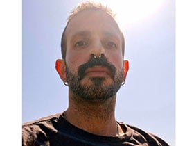 שניר כהן אברהם-מטפלת באמנות וסטודנט לפסיכותרפיה פסיכואנליטית  - מטפלים מומלצים  ב