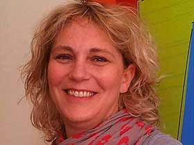 שרון האס-שופטי-עובדת סוציאלית גרונטולוגית, מדריכה ומייעצת לאנשי מקצוע - מטפלים לגיל השלישי  תל אביב