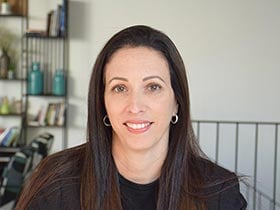שרית אילון-מטפלת מוסמכת Li-CBT למבוגרים, ילדים ונוער - מטפלי CBT  