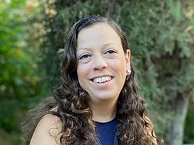 שרית שטיצקי לוי-עוס קלינית (MSW) ופסיכותרפיסטית-מטפלים בפוסט טראומה בנתניה