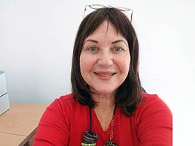 תמר קוזניץ-עובדת סוציאלית פסיכותרפיסטית CBT-מטפלים בפוסט טראומה באשקלון